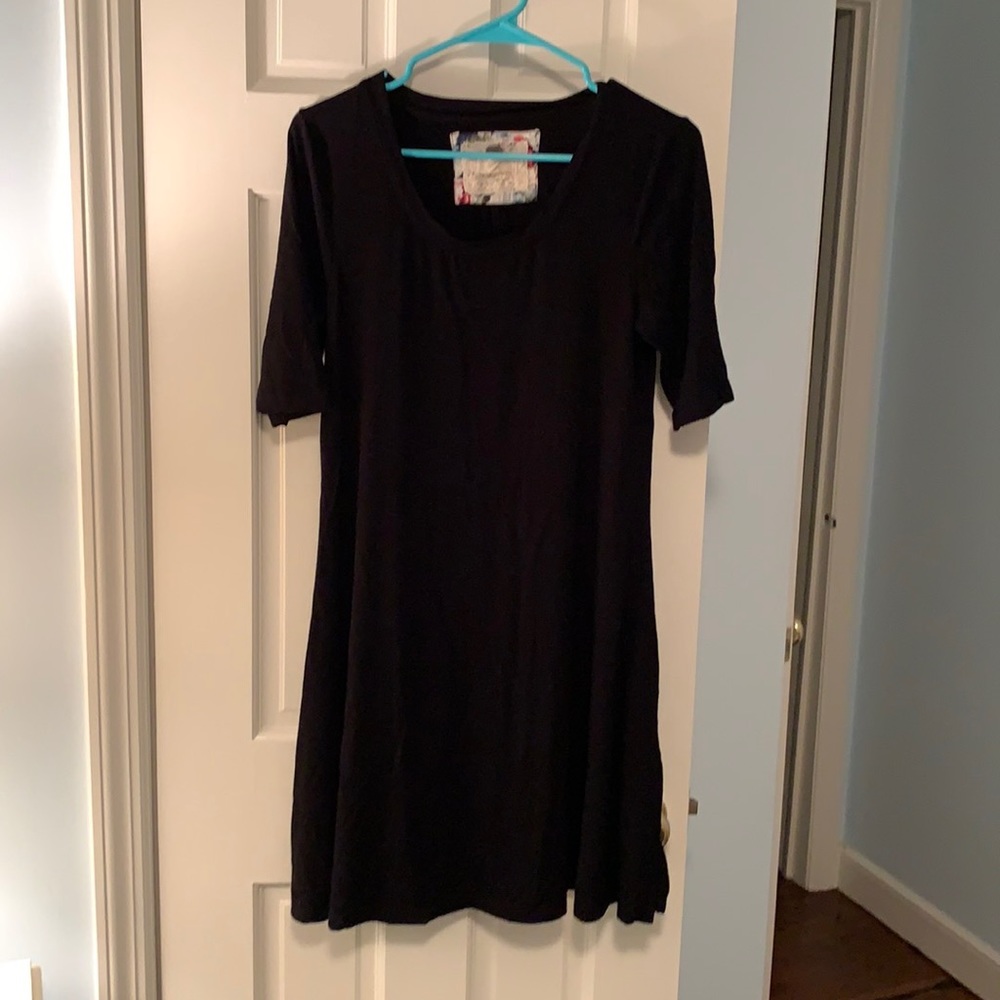 Cupio Cute black short sleeve dress